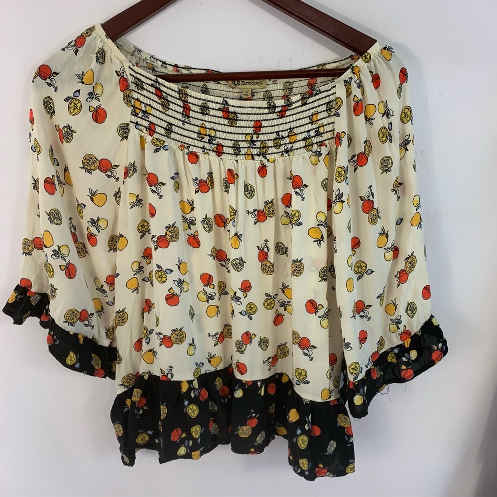 DEMOCRACY Top Women's Smocked Ruffle Hem Fruit Graphic Print Boho Size S